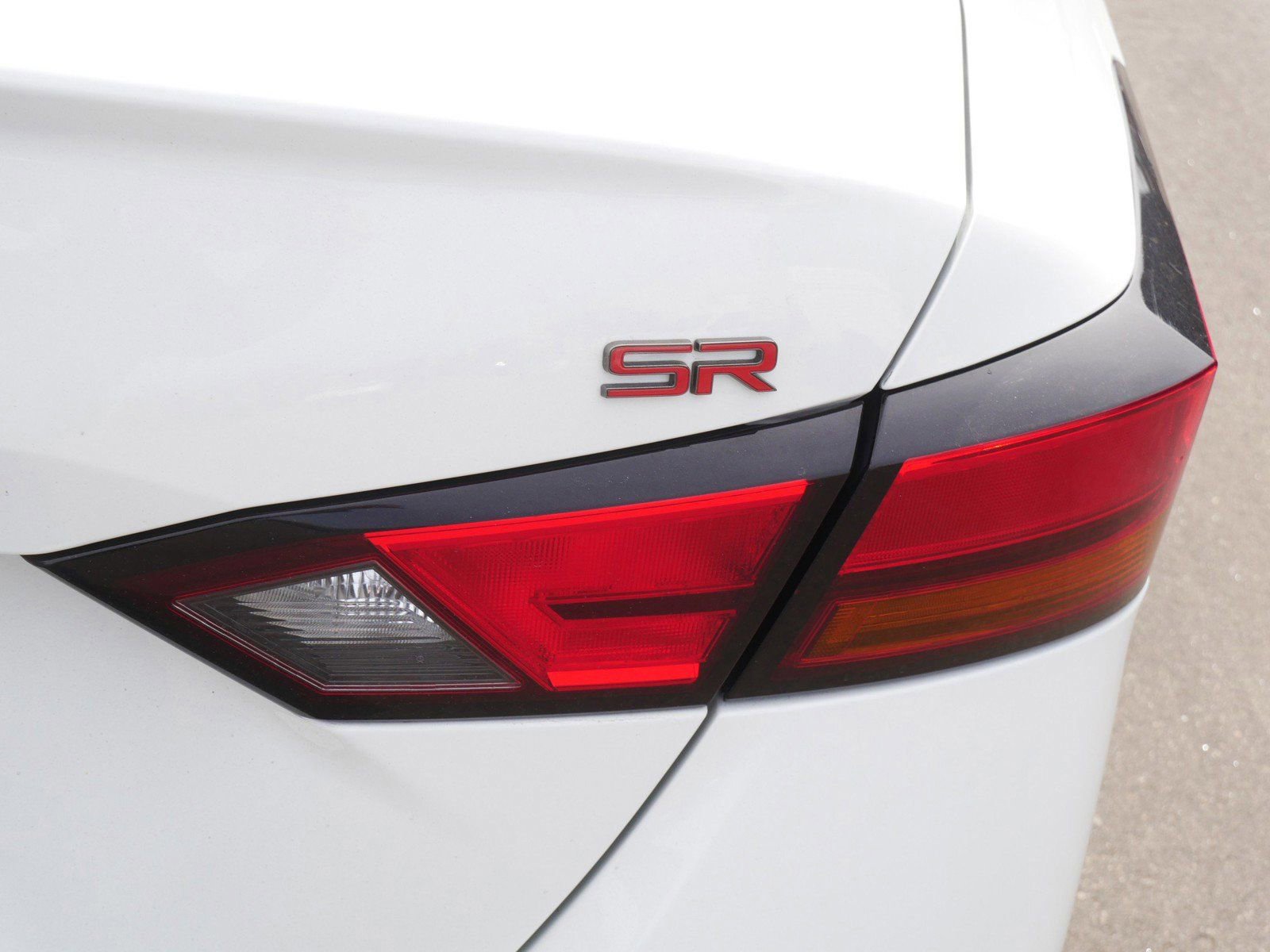 Used 2023 Nissan Altima 2.5 SR image 10