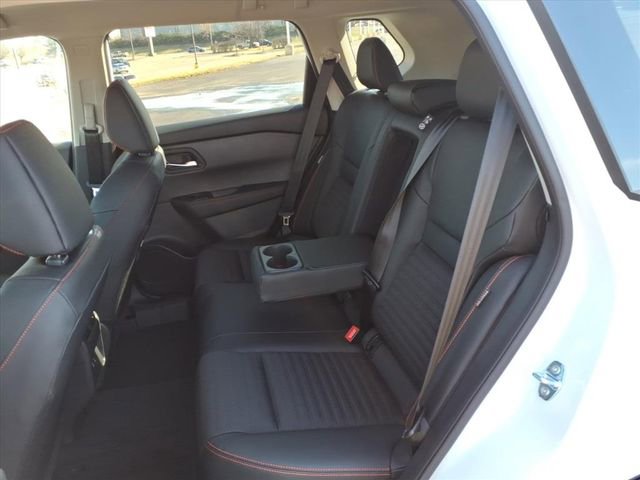 New 2026 Nissan Rogue Rock Creek image 27