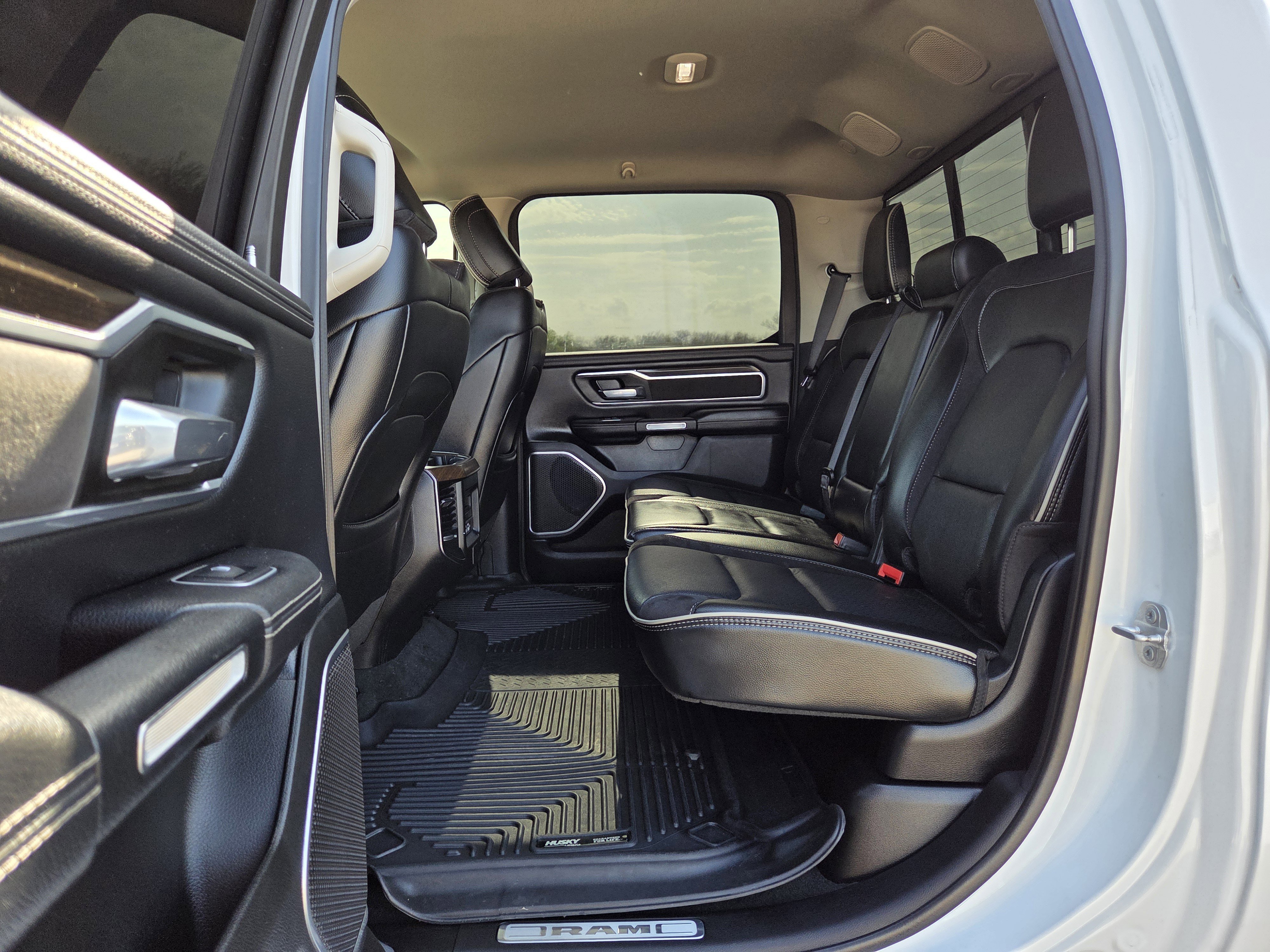 Used 2022 RAM 1500 Laramie image 16