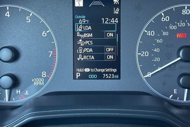 Certified 2025 Toyota Corolla LE w/ LE Premium Package FWD image 29