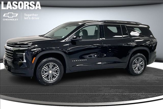 Certified 2026 Chevrolet Traverse LT w/ Driver Confidence Package image 1