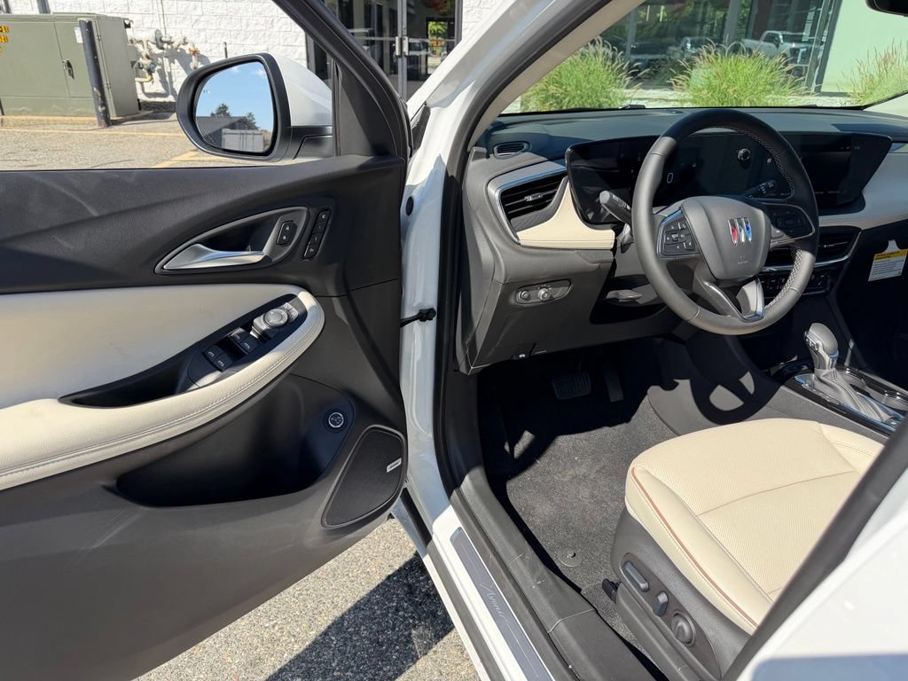 New 2026 Buick Encore GX Avenir w/ Avenir Technology Package AWD/4WD image 16