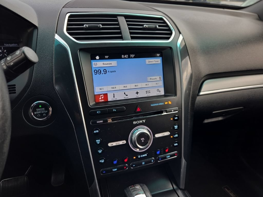 Used 2017 Ford Explorer Sport w/ Equipment Group 401A AWD/4WD image 14