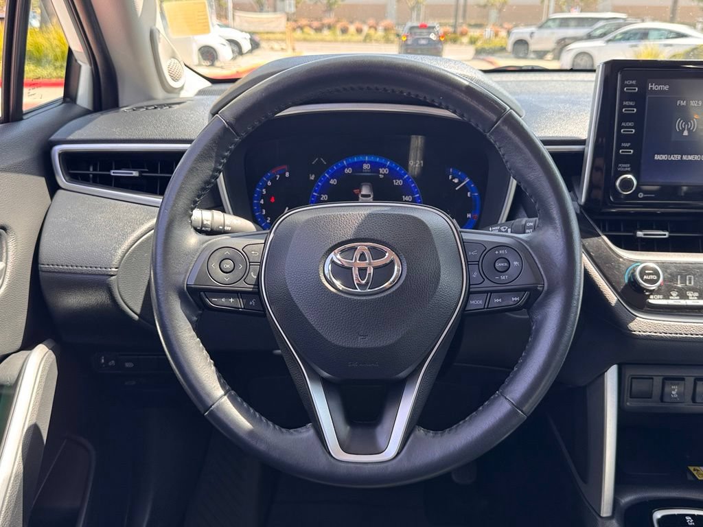 Used 2022 Toyota Corolla Cross XLE AWD/4WD image 15