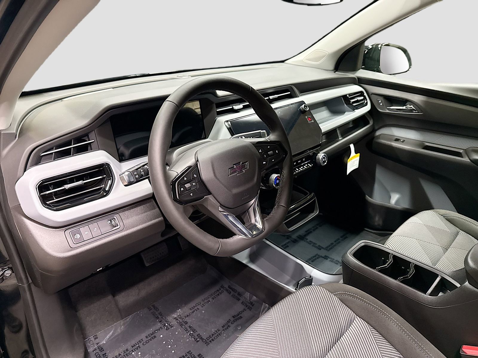 New 2027 Chevrolet Bolt LT w/ Comfort Package FWD image 11