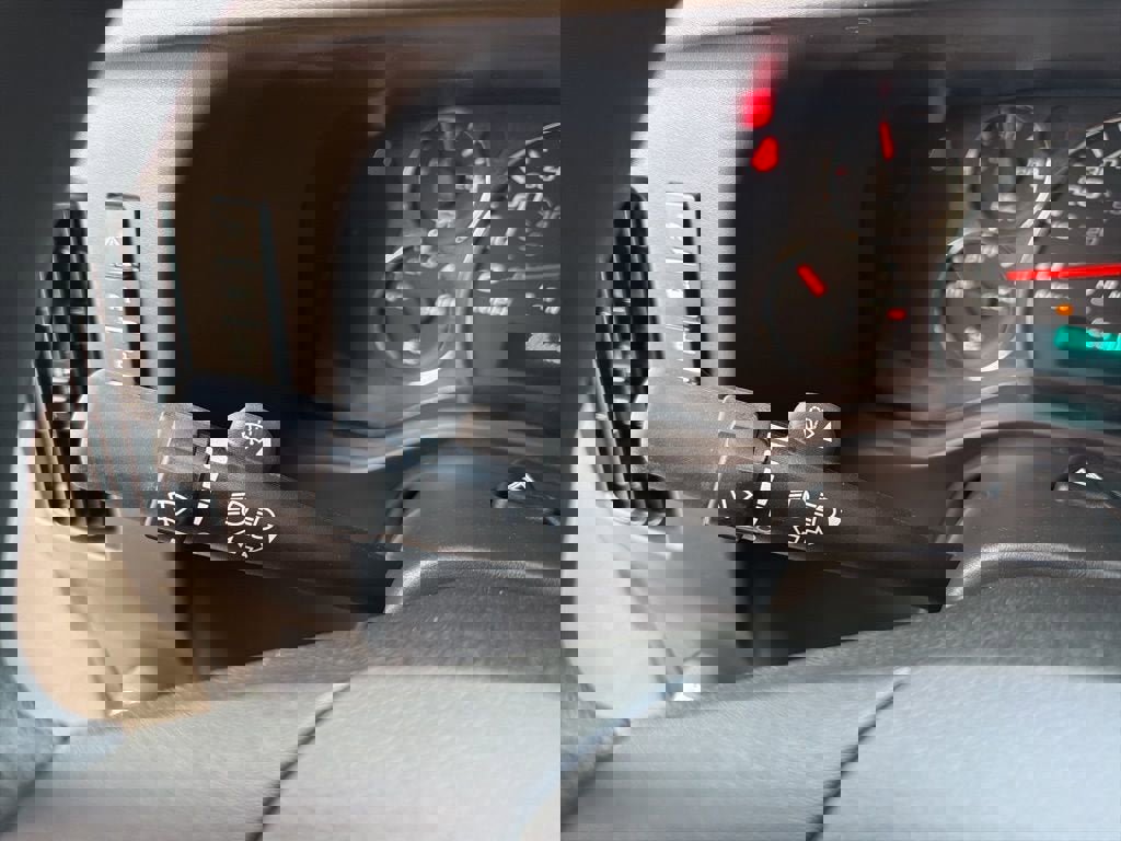 New 2025 Chevrolet Express 3500 w/ Power Convenience Package RWD image 30