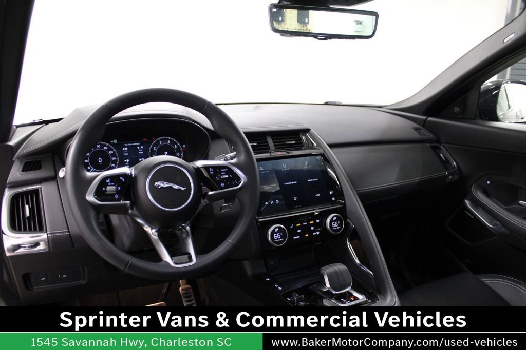 Used 2024 Jaguar E-PACE R-Dynamic SE AWD/4WD image 4