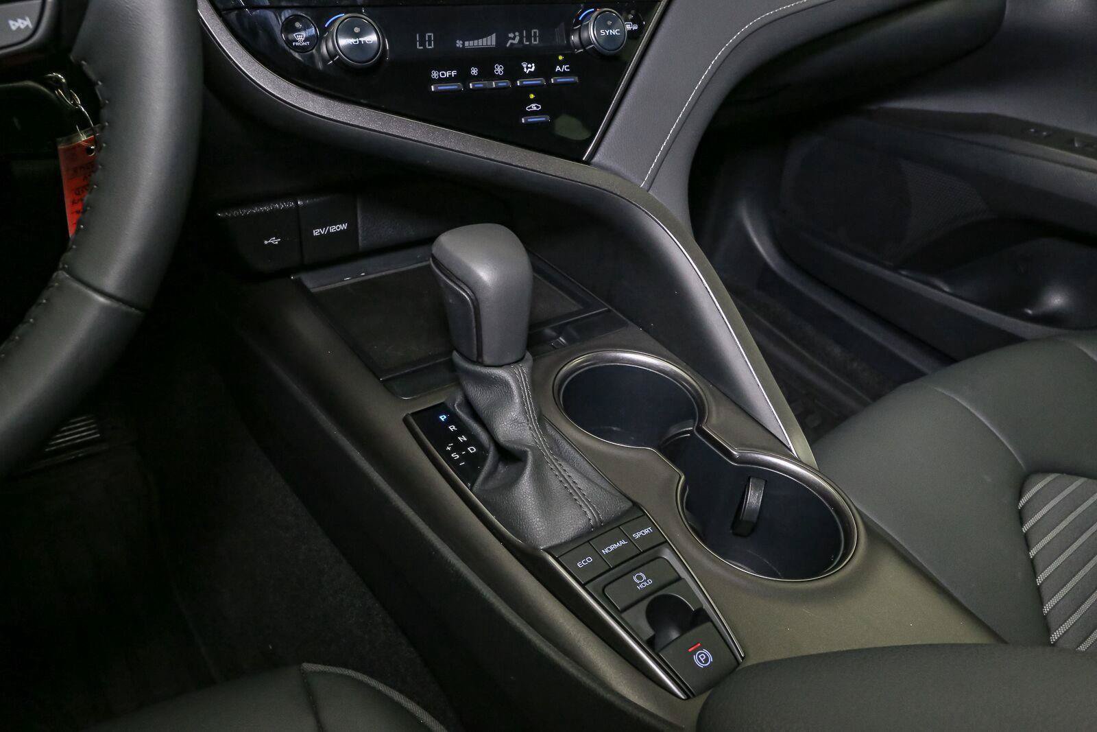 Certified 2024 Toyota Camry SE AWD/4WD image 29