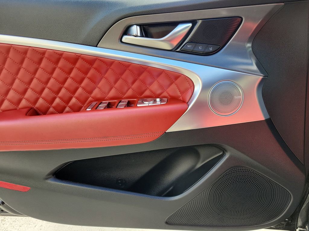 Used 2025 Genesis G70 3.3T Advanced w/ Sport Prestige Package image 24