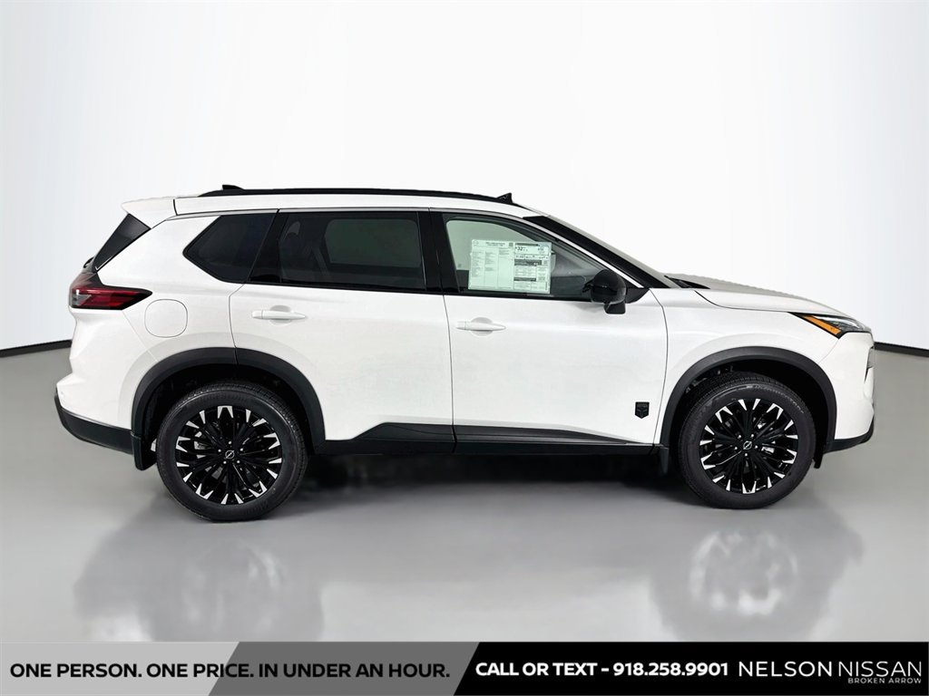 New 2026 Nissan Rogue Dark Armor FWD image 4