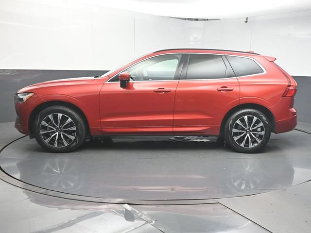 Used 2023 Volvo XC60 B5 Core w/ Climate Package FWD image 5