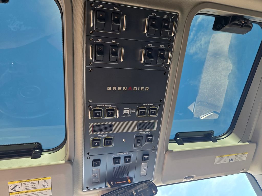 Used 2025 INEOS Grenadier Station Wagon AWD/4WD image 11