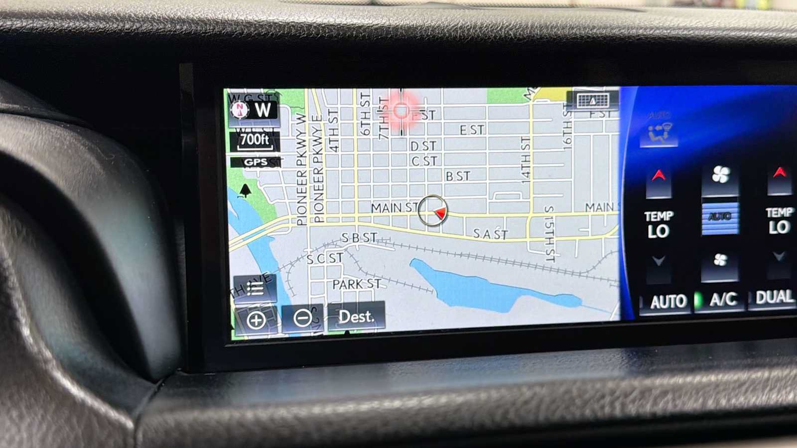 Used 2017 Lexus IS 300 AWD image 20