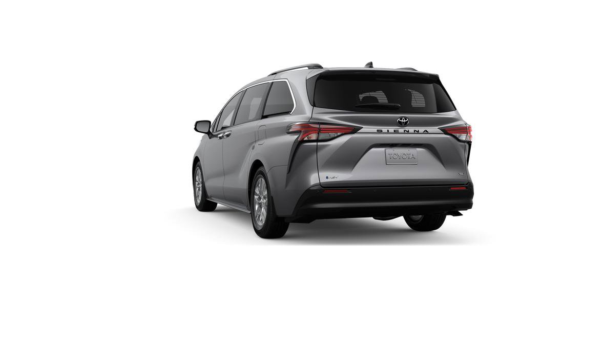 New 2026 Toyota Sienna XLE FWD image 4