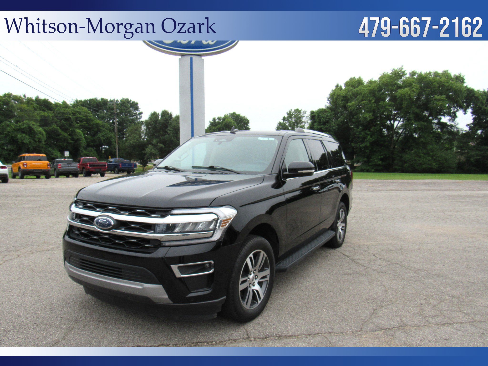 Used 2024 Ford Expedition Limited RWD image 3