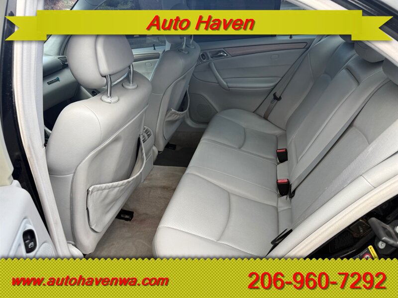 Used 2004 Mercedes-Benz C 230 Sedan image 10