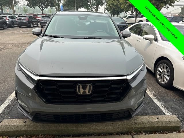 Used 2023 Honda CR-V EX image 2