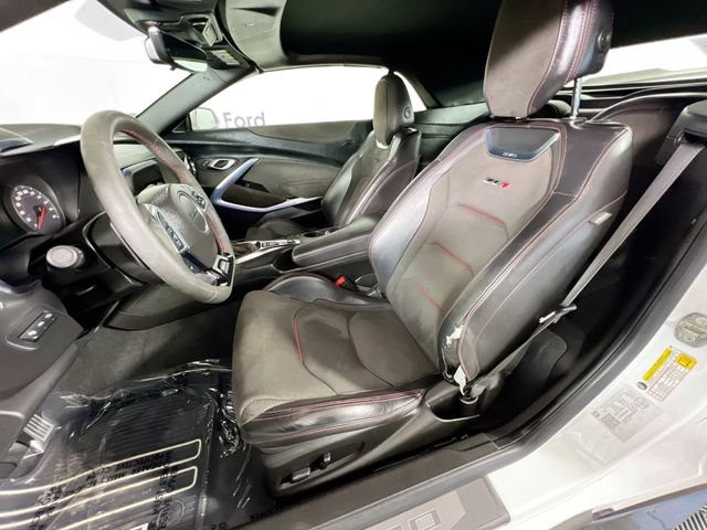 Used 2022 Chevrolet Camaro ZL1 RWD image 23
