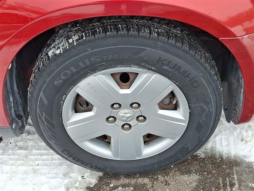 Used 2010 Dodge Avenger SXT image 8