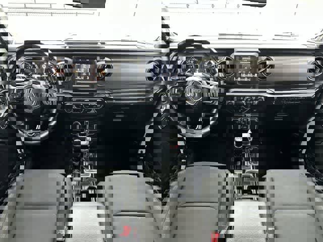 Used 2018 Jeep Wrangler Unlimited Sport S image 11