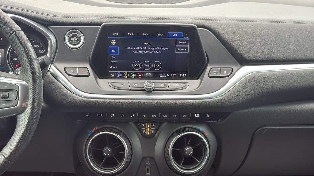 Used 2021 Chevrolet Blazer LT FWD image 18