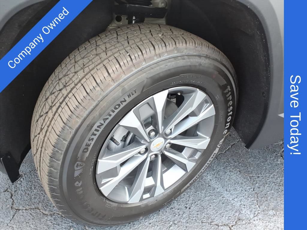 New 2027 Chevrolet Equinox LT w/ Convenience Package II FWD image 16
