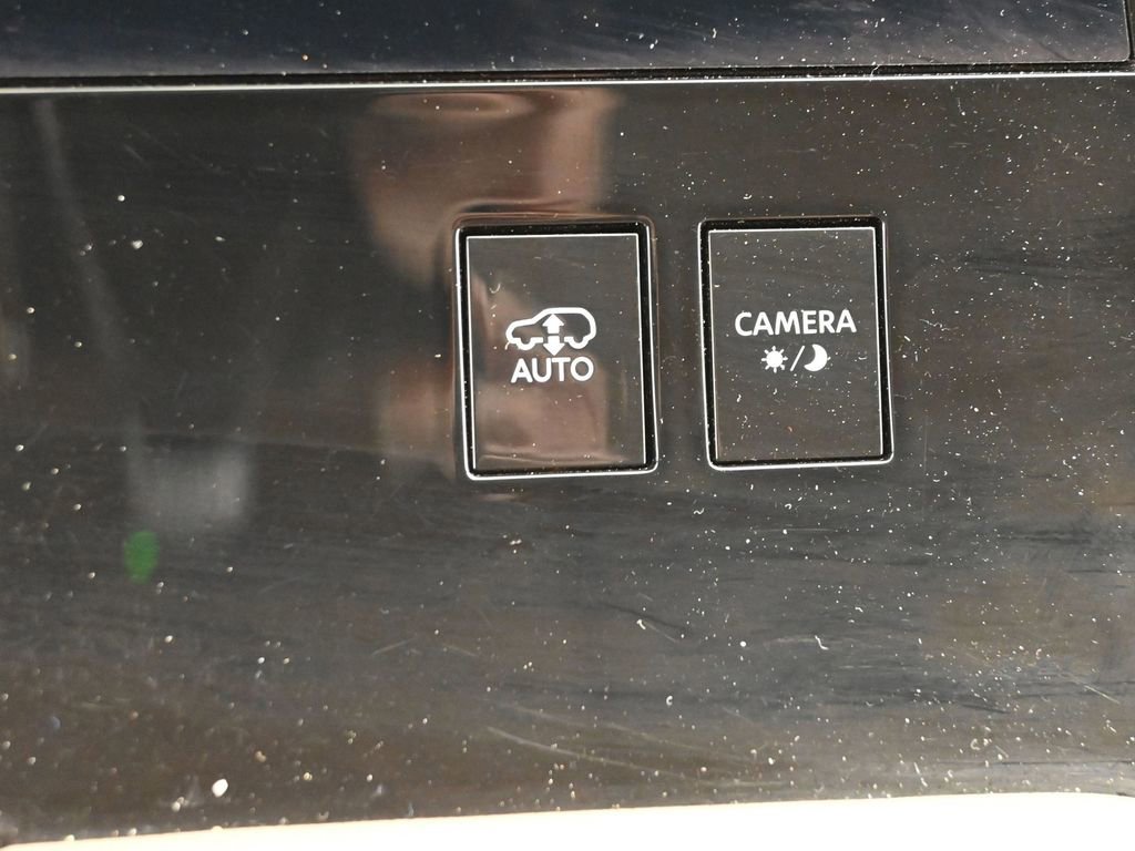 Used 2025 INFINITI QX80 Luxe image 18