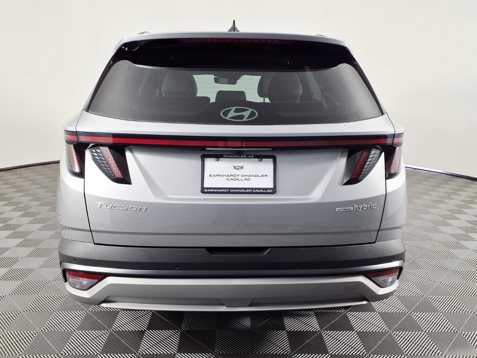 Used 2025 Hyundai Tucson Limited AWD/4WD image 5