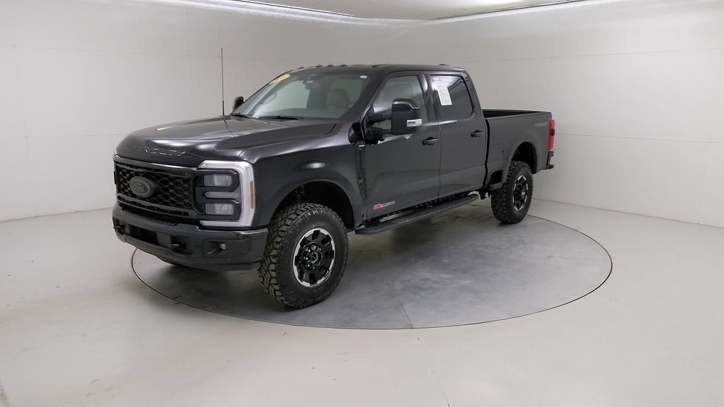 Certified 2026 Ford F350 Lariat w/ Tremor Off-Road Package AWD/4WD image 21