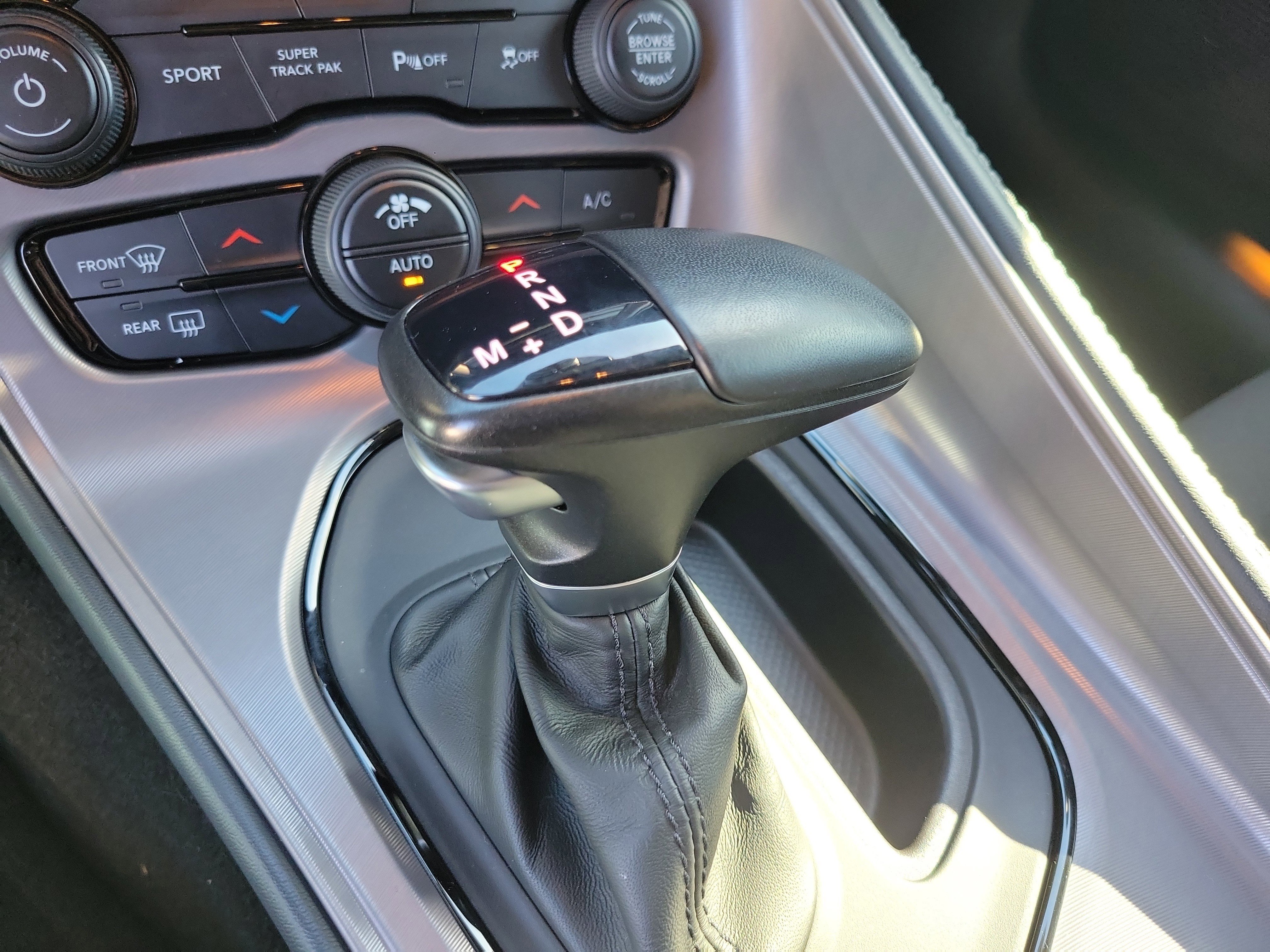 Used 2023 Dodge Challenger R/T w/ Blacktop Package image 24