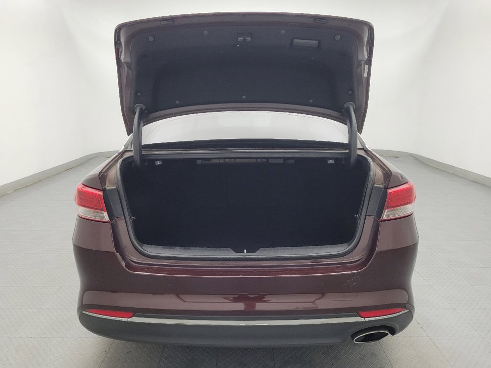 Used 2018 Kia Optima LX FWD image 29