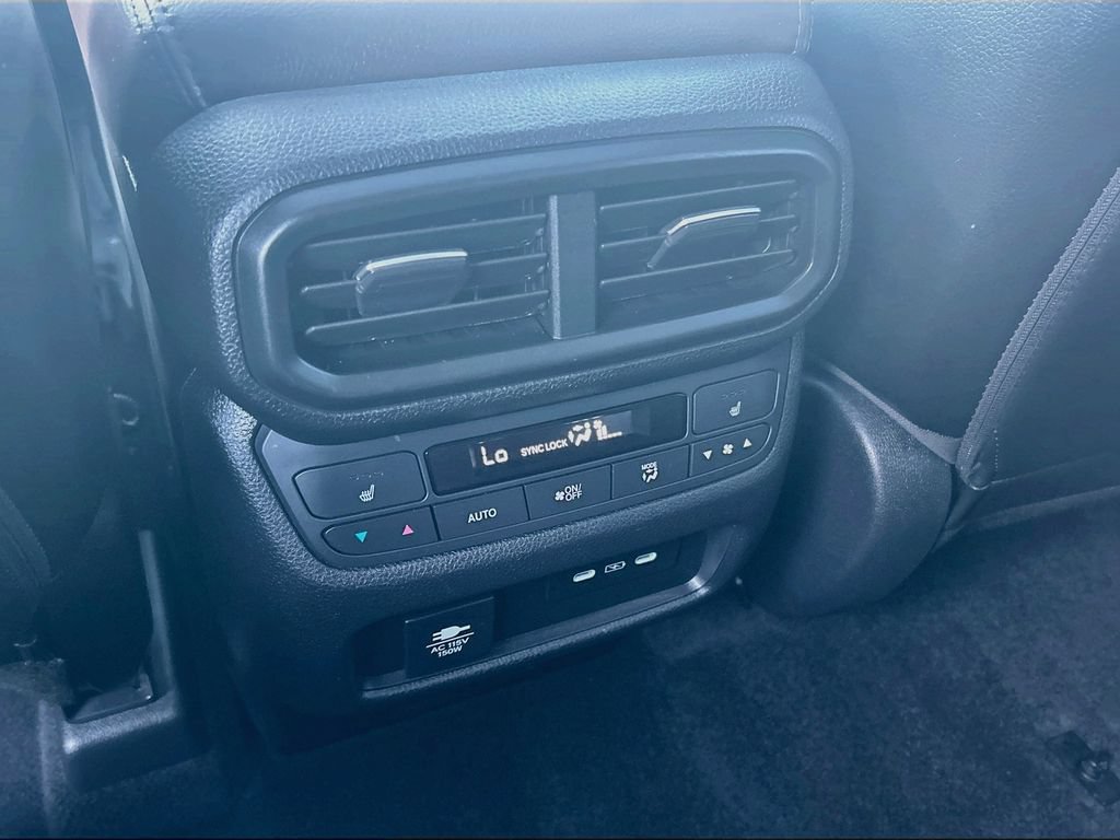 Certified 2024 Honda Pilot Elite image 27