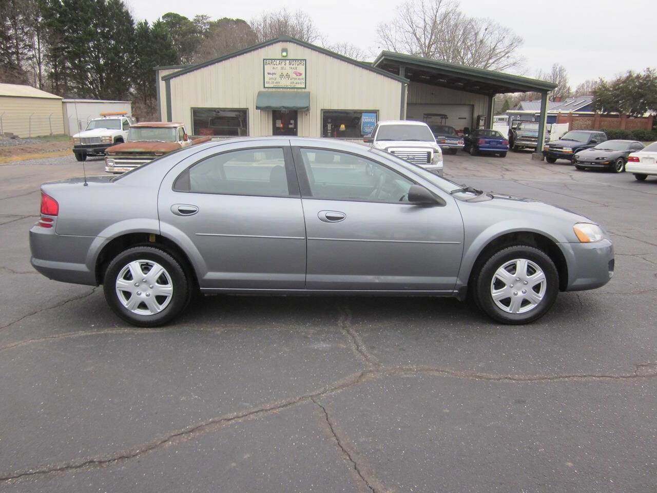 Used 2006 Dodge Stratus SXT image 5