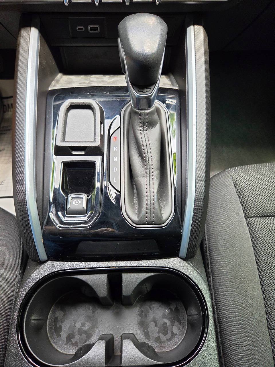 Used 2025 Chevrolet Colorado LT RWD image 17