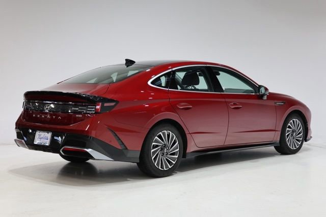 Certified 2025 Hyundai Sonata Limited image 7