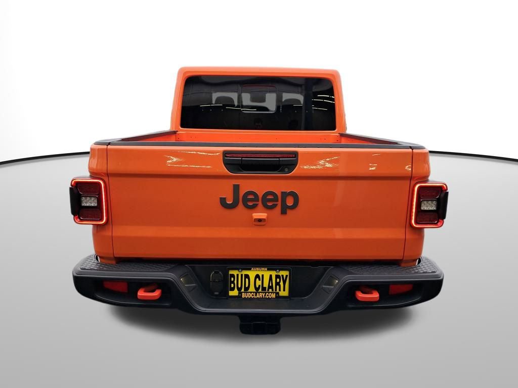 Used 2025 Jeep Gladiator Mojave w/ Convenience Group image 5