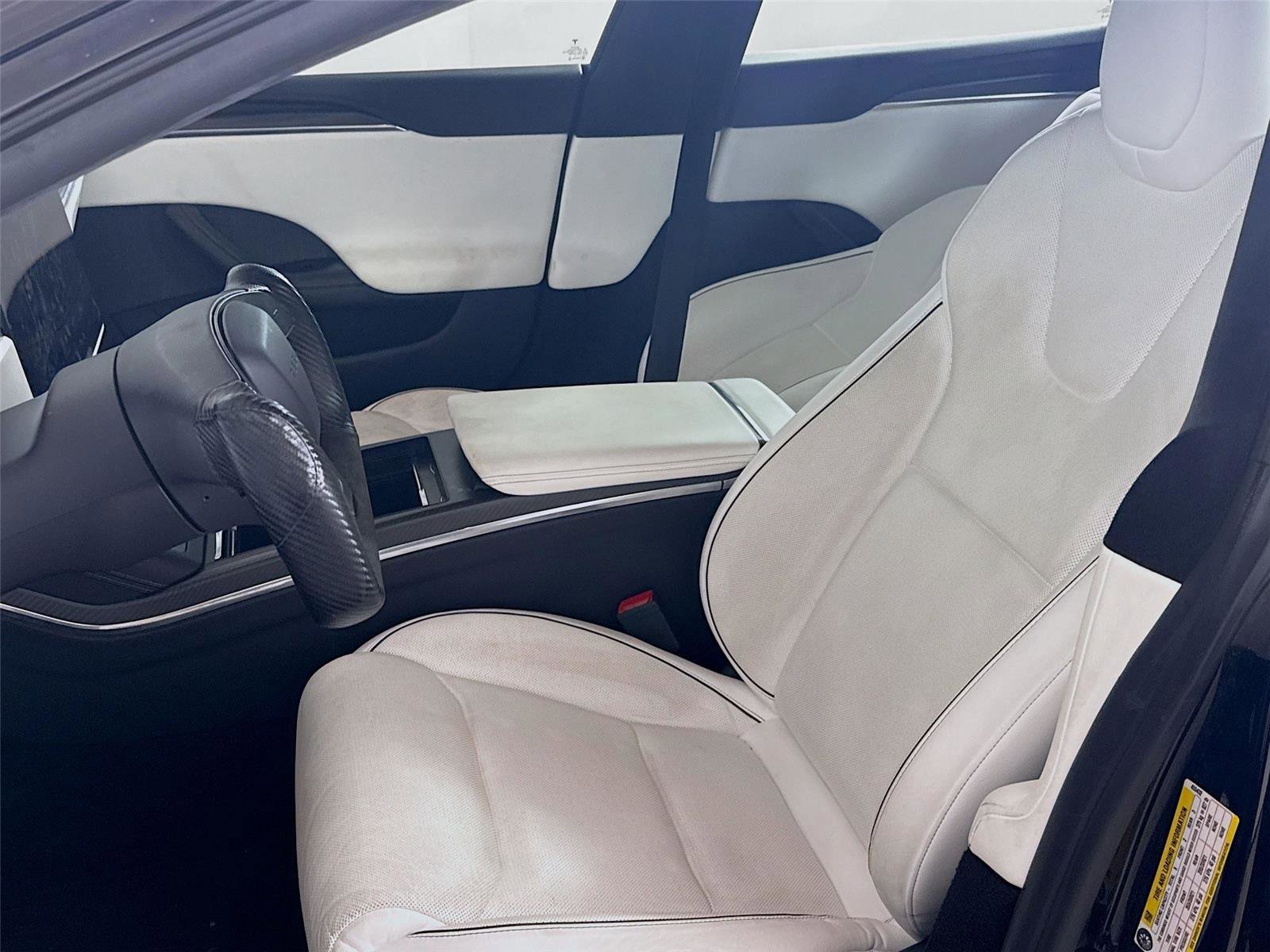 Used 2021 Tesla Model S Plaid image 5