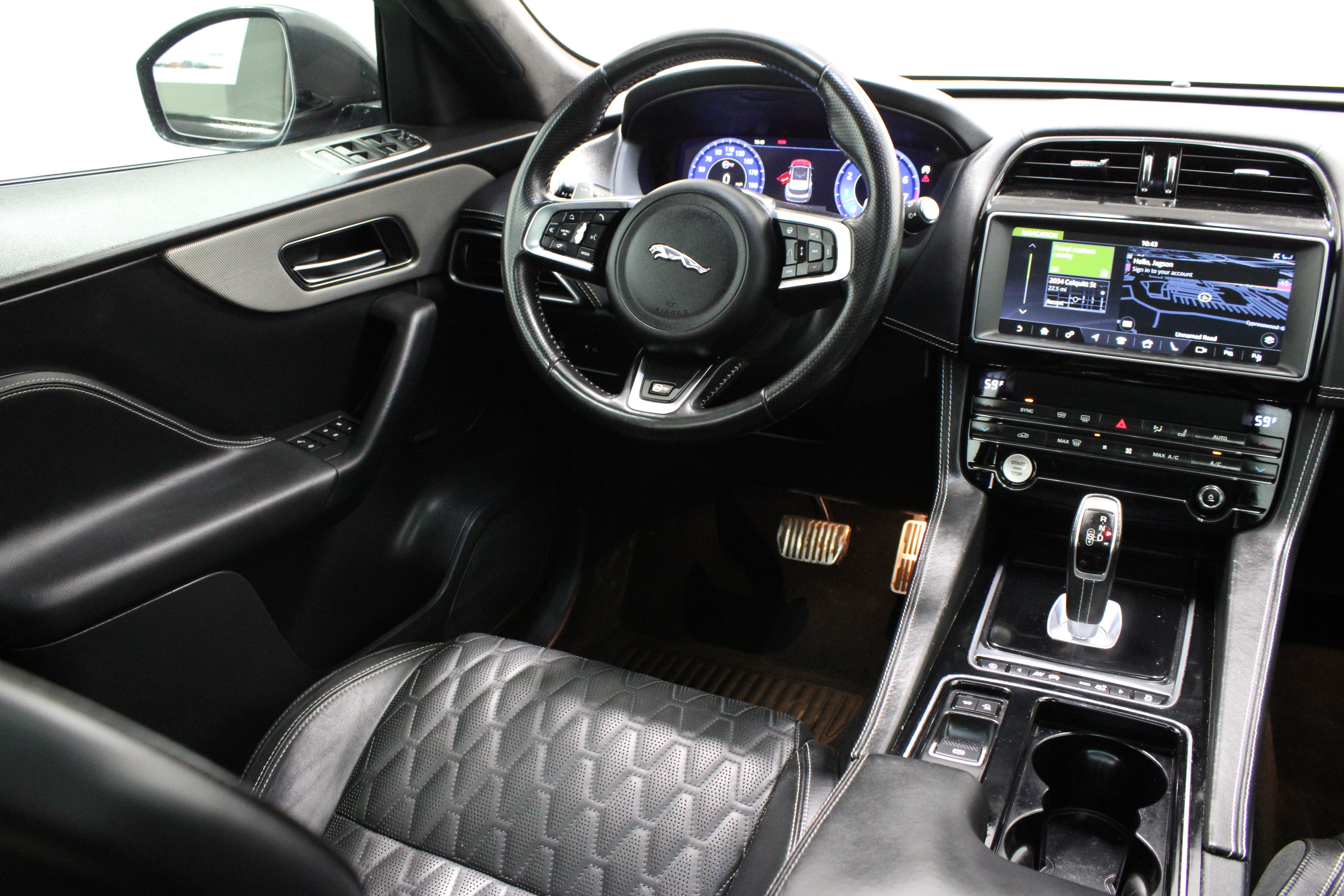 Used 2020 Jaguar F-PACE SVR AWD/4WD image 33