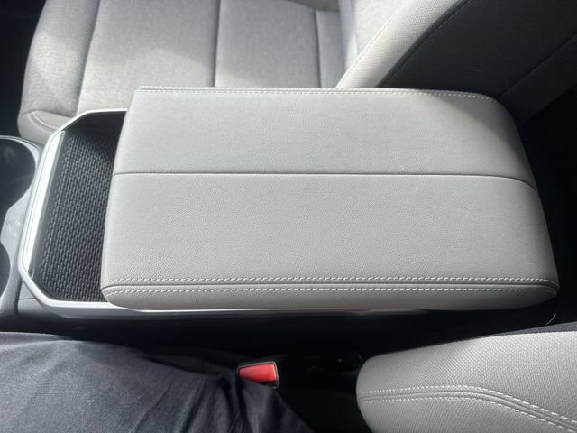 Used 2026 GMC Terrain Elevation AWD/4WD image 25