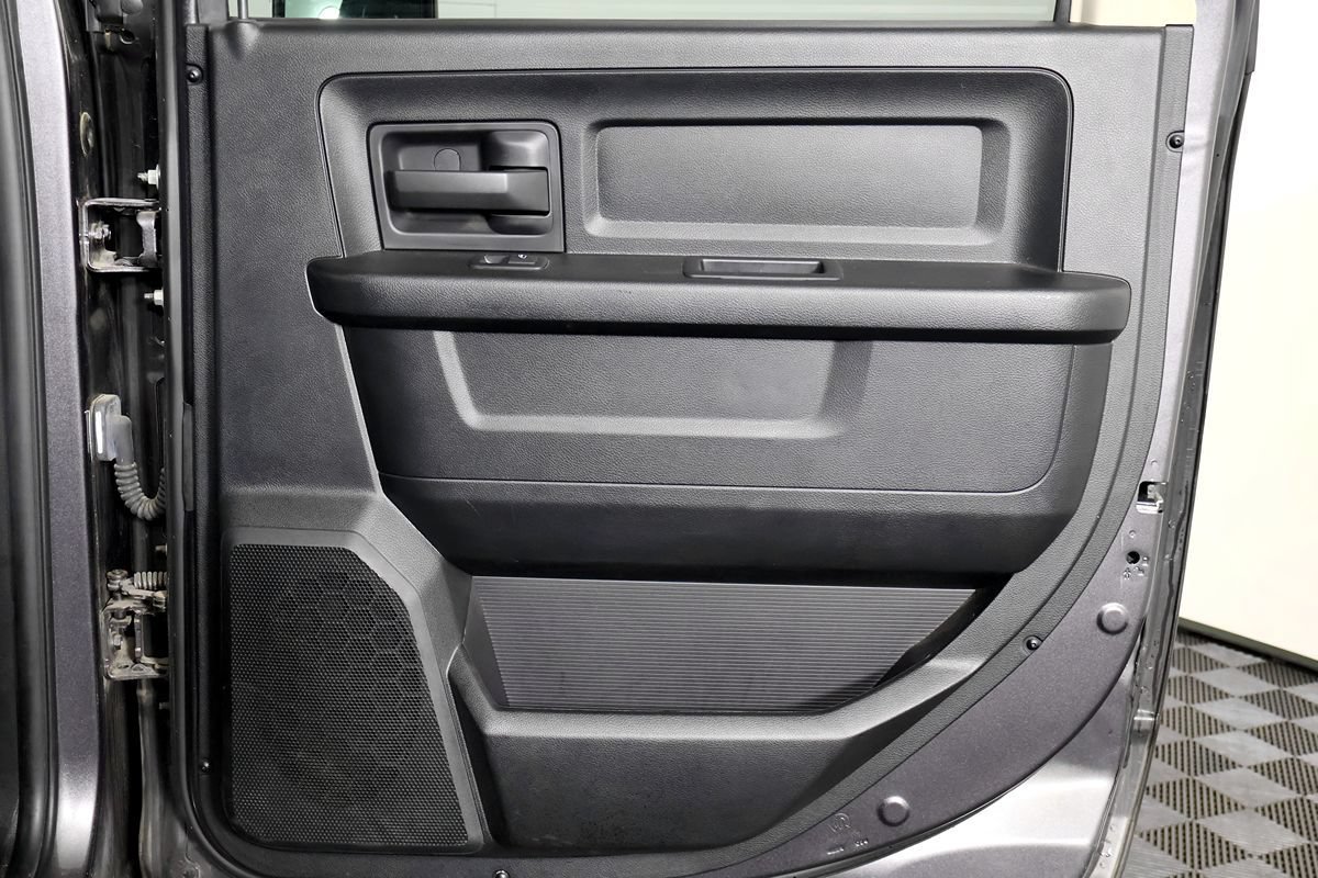 Used 2016 RAM 1500 Tradesman w/ Popular Equipment Group AWD/4WD image 39