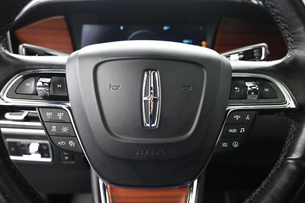 Used 2023 Lincoln Navigator L Reserve AWD/4WD image 10