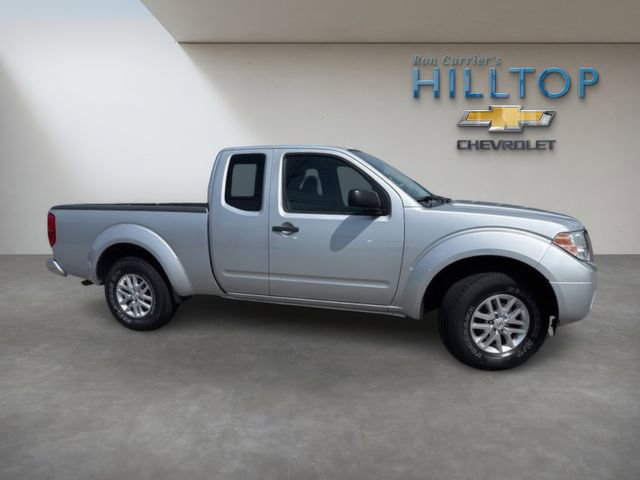 Used 2016 Nissan Frontier SV w/ SV Value Truck Package AWD/4WD image 3