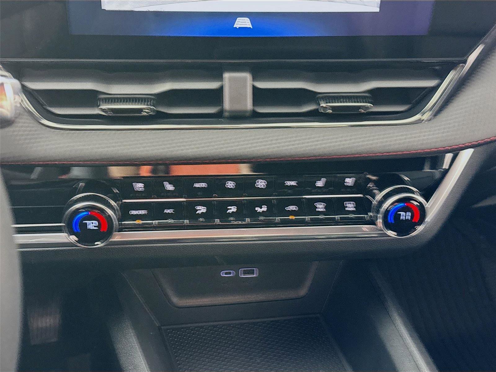 New 2026 Chevrolet Equinox RS w/ Convenience Package III image 11