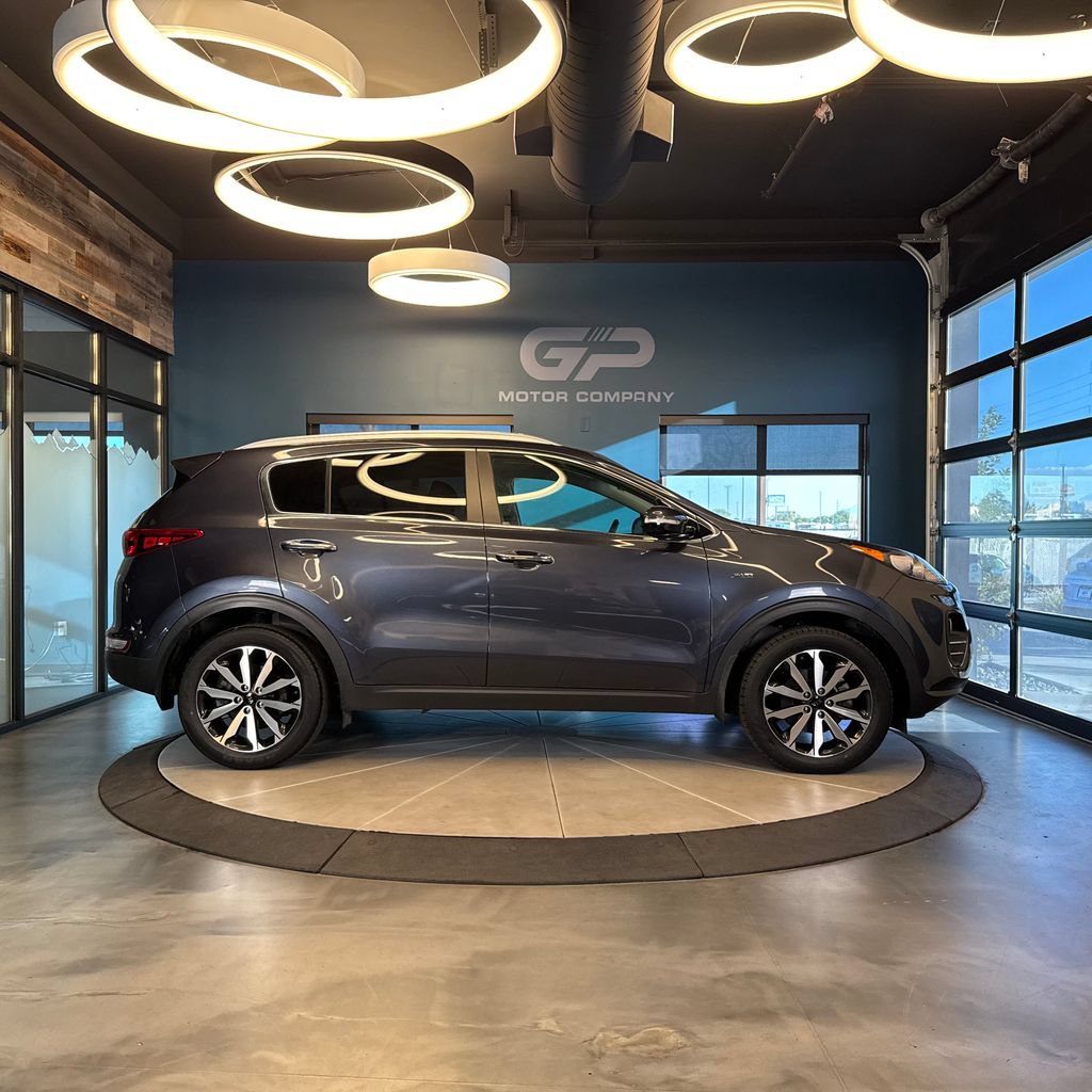 Used 2019 Kia Sportage EX AWD/4WD image 2