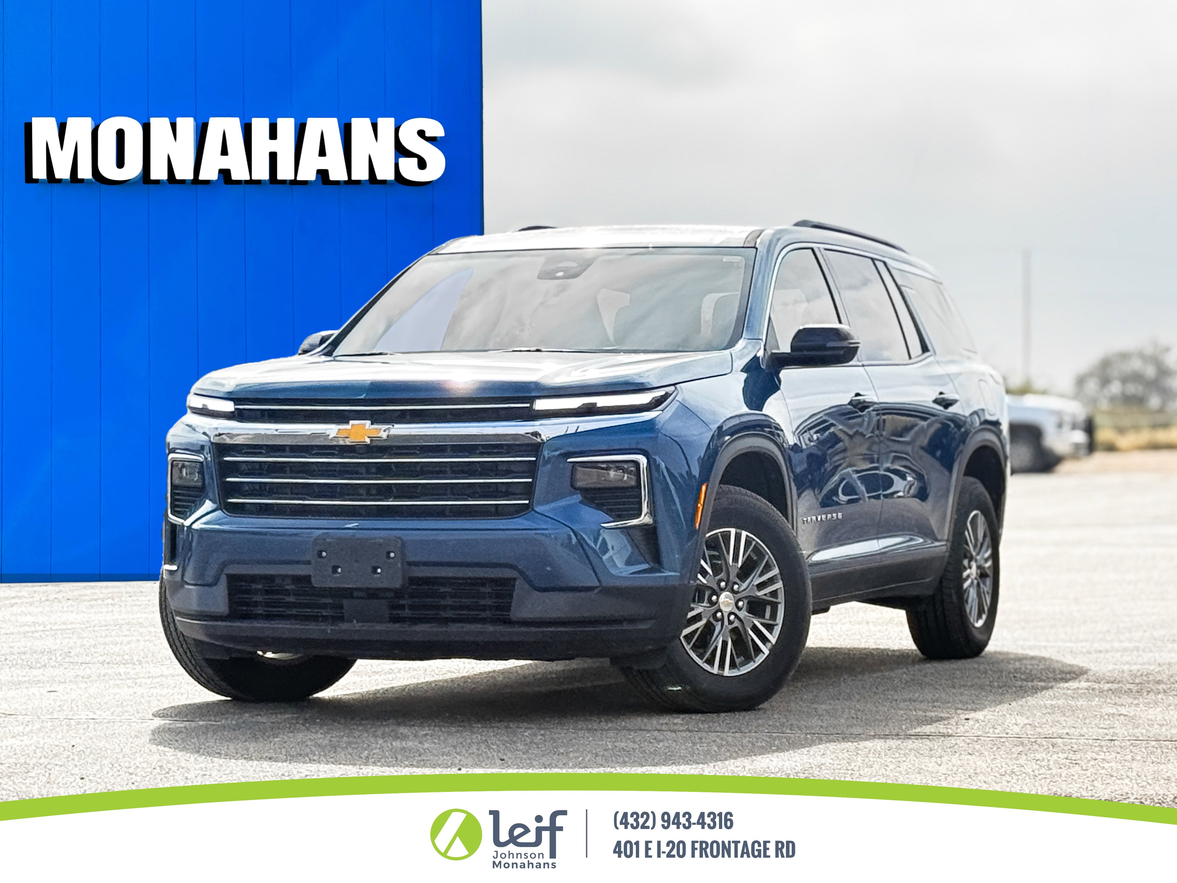 Used 2025 Chevrolet Traverse LT