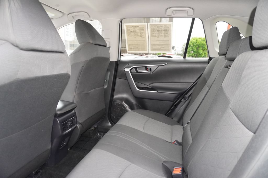 Certified 2024 Toyota RAV4 XLE FWD image 9