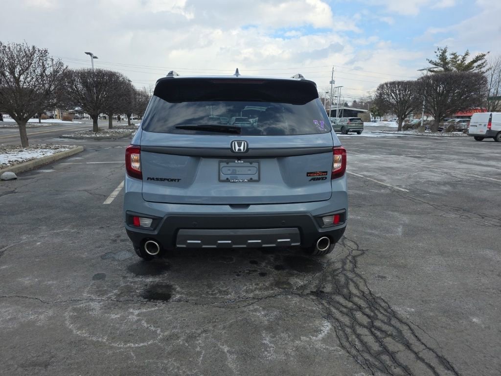 Certified 2023 Honda Passport TrailSport image 7