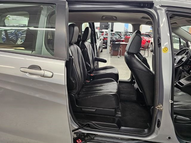 Used 2013 MAZDA MAZDA5 Grand Touring image 28