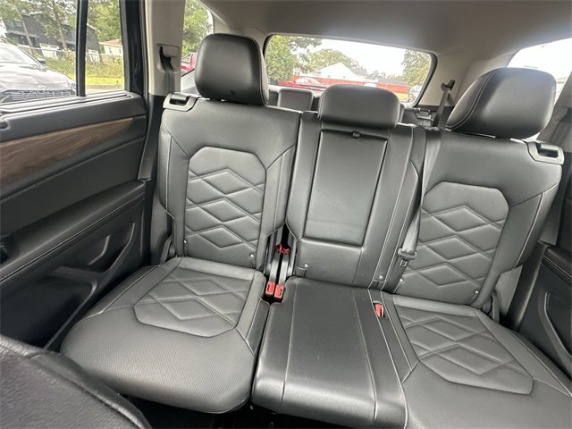 Used 2024 Volkswagen Atlas SE image 23