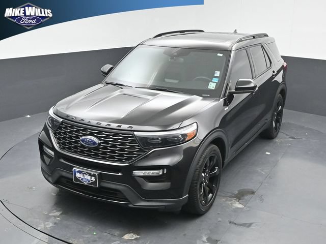 Used 2024 Ford Explorer ST-Line w/ Class IV Trailer Tow Package RWD image 11